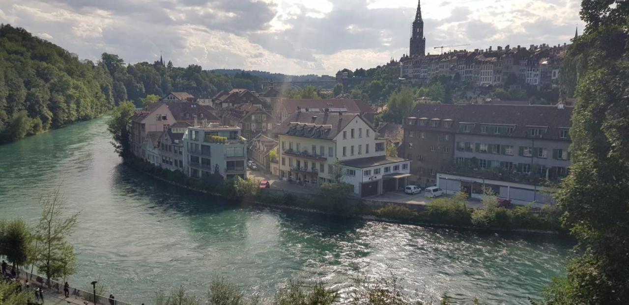 Petite Maison Sur La Colline Du Gibloux: 1Chambre,1 Salon Et Salle De Bain Prives Au Rez De Chausse, Piscine Exterieur Et Bbq , Le Chatelard  ภายนอก รูปภาพ